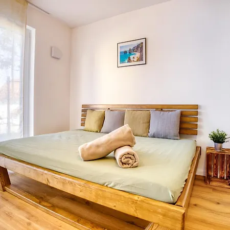 Design Bavaria - Kueche, Smart-tv & Mehr Apartment Scheyern